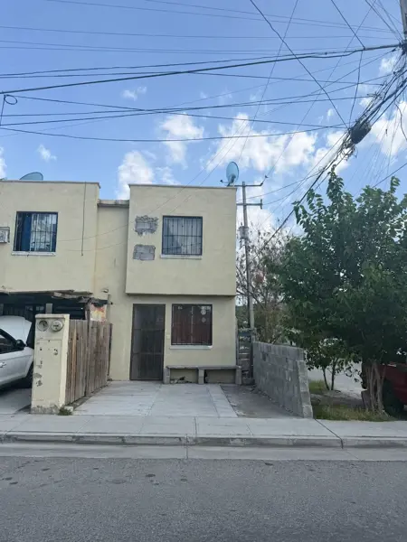 Casa en venta en Colinas de Santiago, Monclova — foto 3 de 11