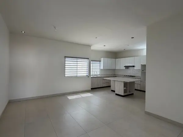 Departamento en renta en Jardines Coloniales, Saltillo — foto 2 de 11