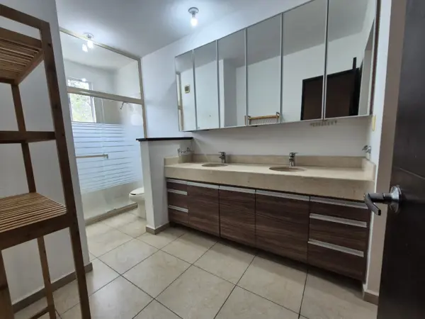 Casa en renta en Calzadas Anáhuac, General Escobedo — foto 3 de 15
