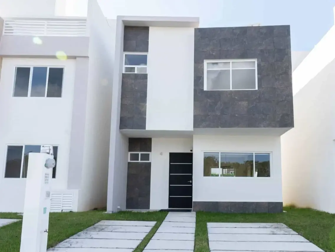 Casa en venta en Jardines del Sur, Benito Juárez — foto 1 de 14