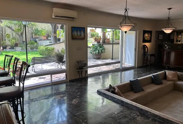 CASA CUMBRES 2DO SECTOR VENTA