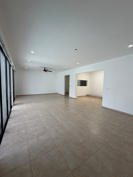 Casa en venta en La Rejoyada, Mérida — foto 2 de 16