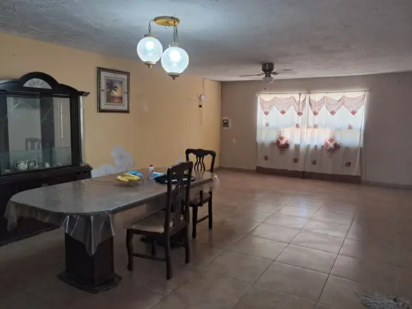 Casa en venta en María Mercado de López Sánchez, Torreón — foto 3 de 13