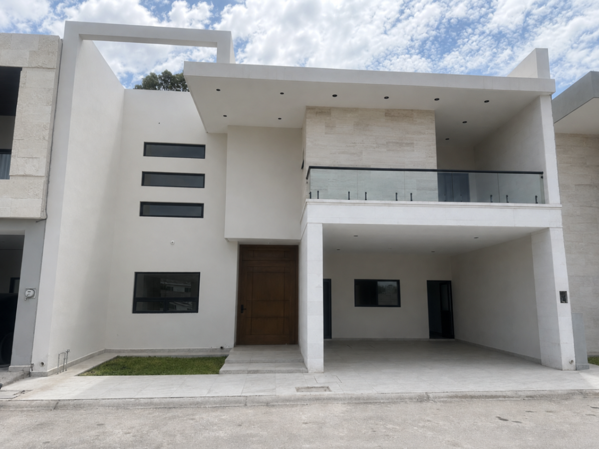 Casa en venta en Las Trojes, Torreón — foto 1 de 23