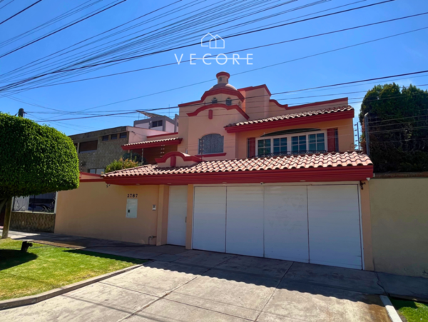 Casa en venta en Bosques de La Victoria, Guadalajara — foto 2 de 29