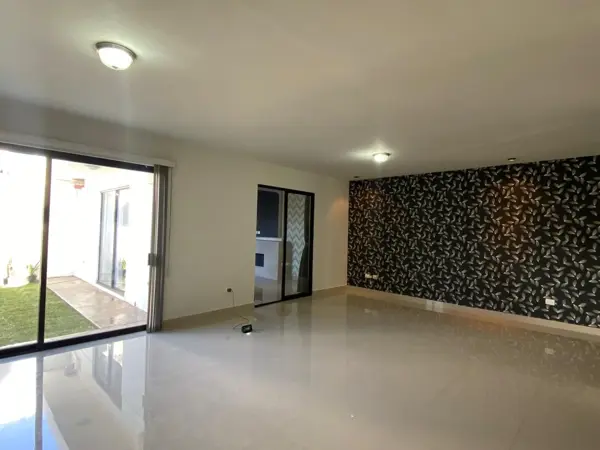 Casa en renta en Privanzas del Campestre, Arteaga — foto 3 de 20