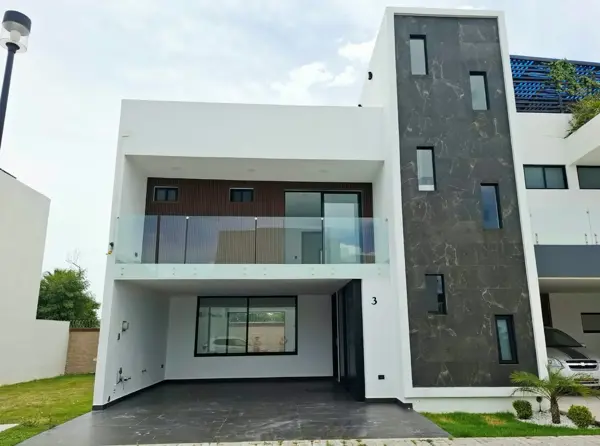 Casa en Venta en Puebla Lomas de Angelopolis Parque Tlaxcala a estrenar