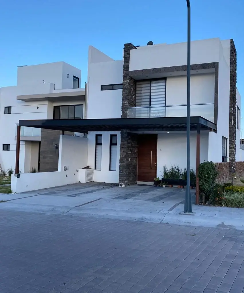 Casa en renta en Arroyo Hondo, Corregidora — foto 1 de 15