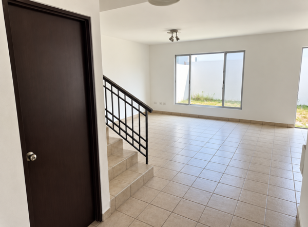 Casa en renta en Ventanas de la Huasteca, Santa Catarina — foto 2 de 5