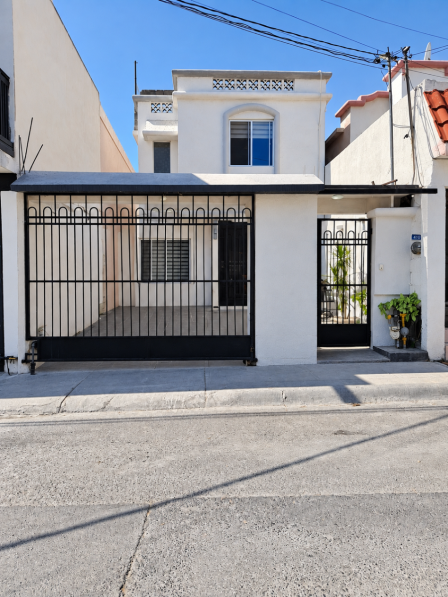 Casa en venta en Jardines de Santa Catarina, Santa Catarina — foto 1 de 9