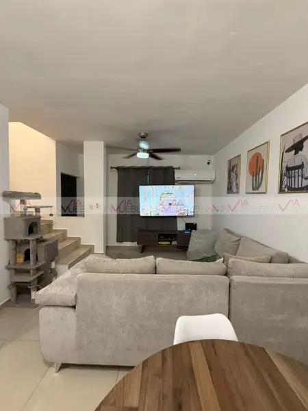 Casa en venta en Jardines de Huinalá, Apodaca — foto 3 de 12