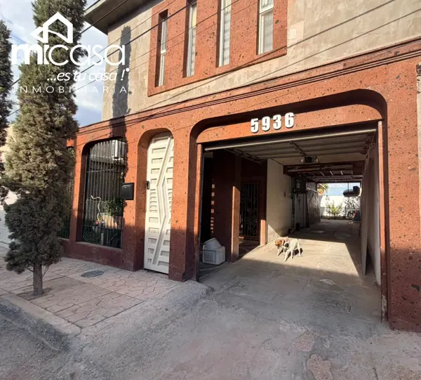 Casa en venta en Lomas del Rey, Juárez — foto 2 de 18