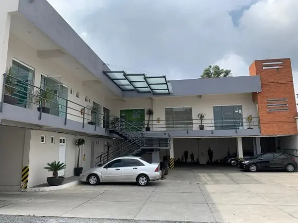 LOCAL EN RENTA EN METEPEC TECNOLOGICO PLAZA MUSCAT CON 25 METROS
