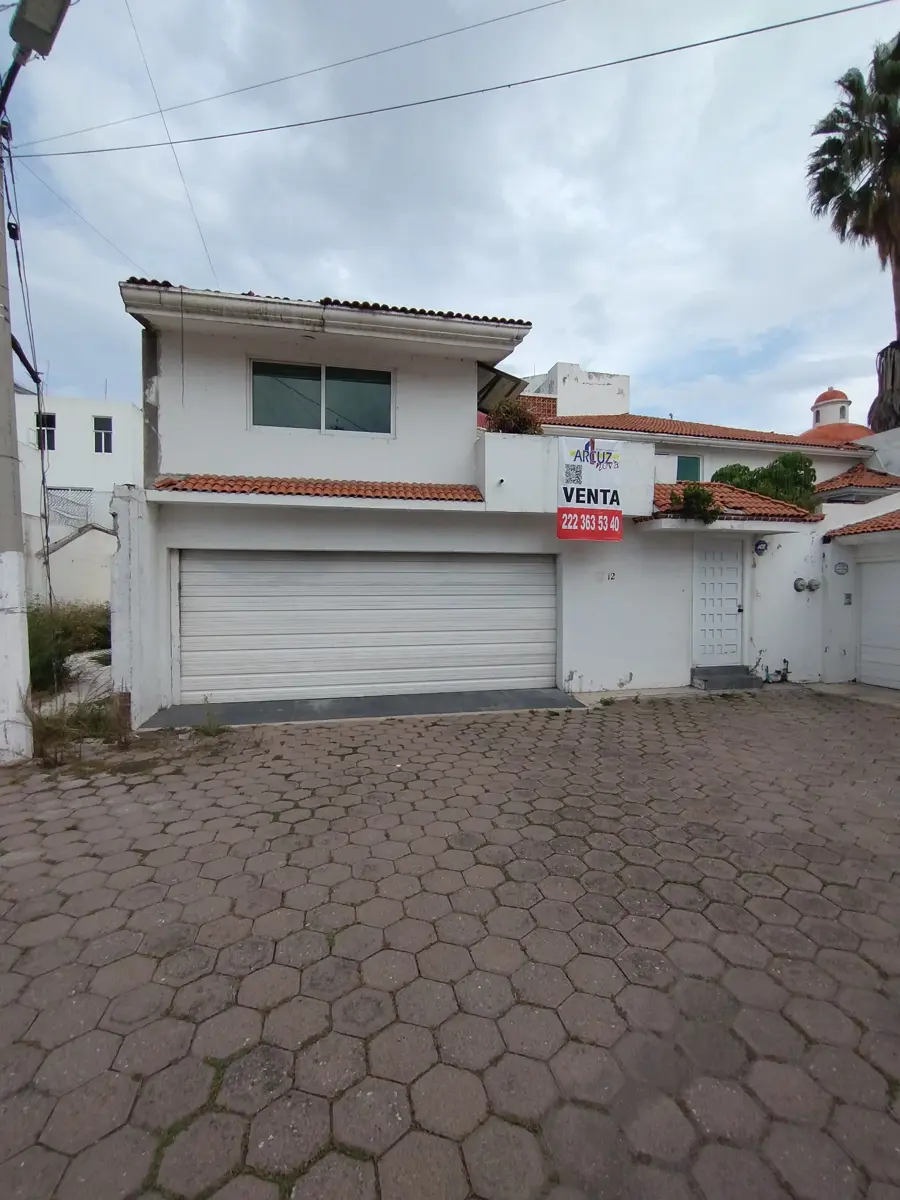 Casa en venta en Residencial Zavaleta, San Andrés Cholula — foto 1 de 26
