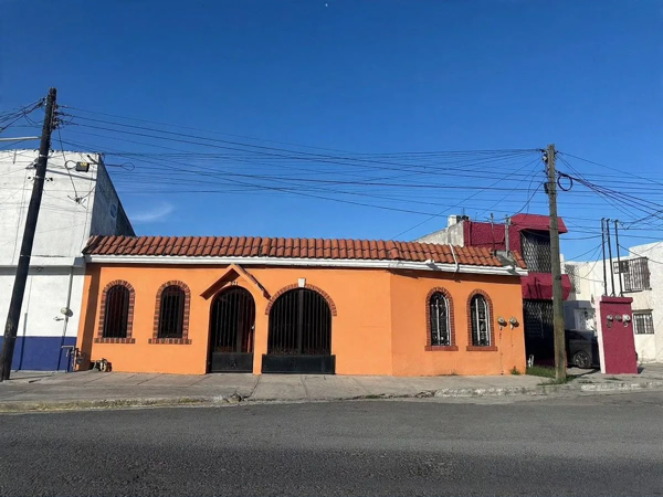 Casa en venta en Nuevo Periferico, San Nicolás de los Garza, Nuevo León