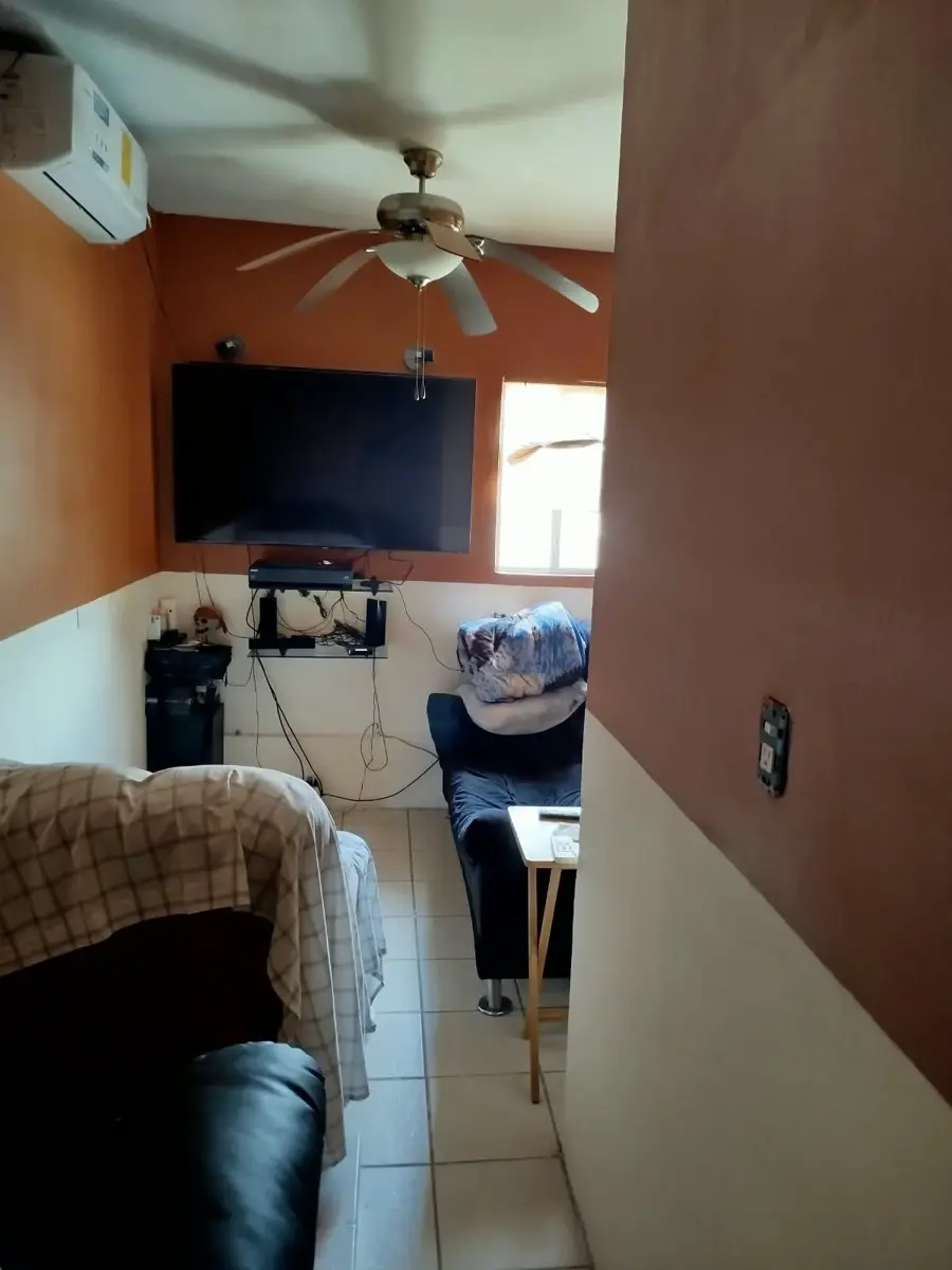 Casa en Venta en Villas del Poniente Las Granadas, Santa Catarina, Nuevo León