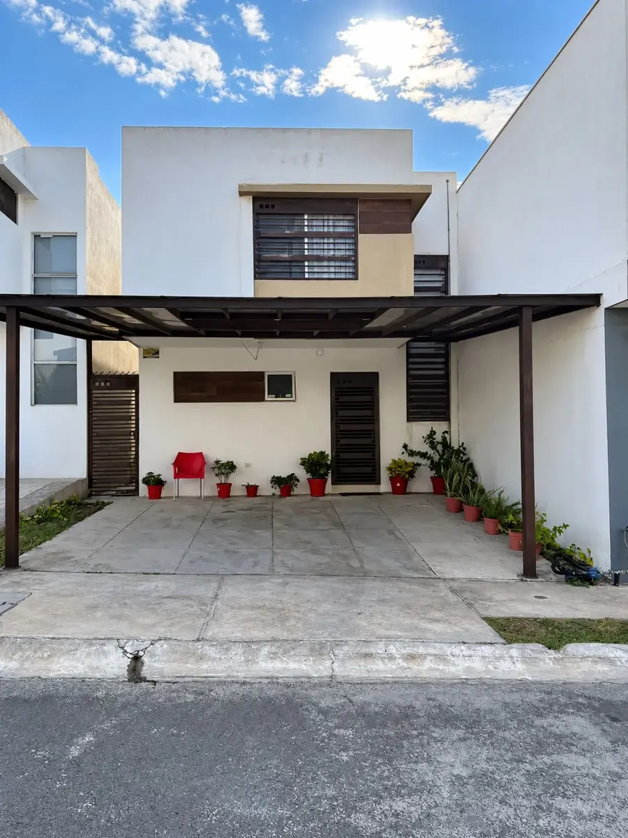 Casa en renta en Cumbres Andara, García — foto 1 de 28