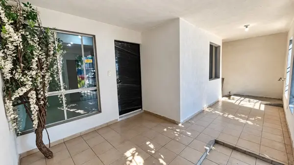 Casa en venta en Rincón de Casa Blanca 1er. Sector, San Nicolás de los Garza — foto 2 de 19