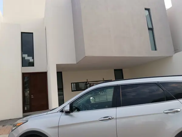 Casa en Venta con Amplias Amenidades en Piamonte, Irapuato