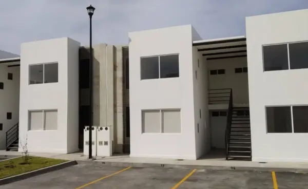 Departamento en Renta en Los Encinos, El Marqués, Querétaro - 2 Recámaras y Cocina Equipada