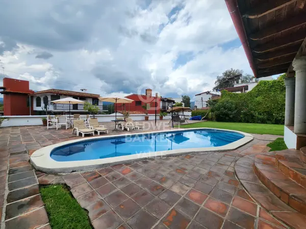 Casa en renta en La Capilla, Valle de Bravo — foto 2 de 39