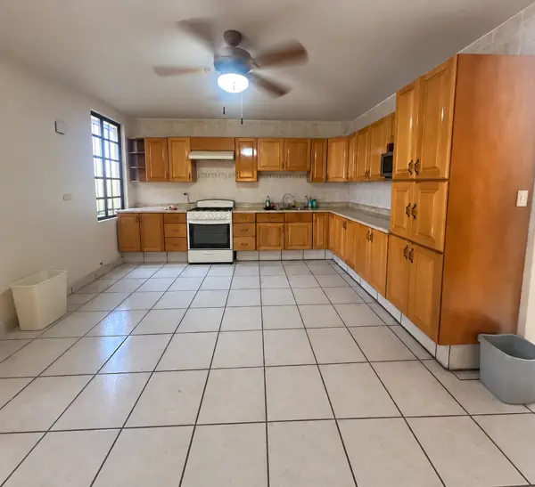 Casa en venta en La Aurora, Saltillo — foto 2 de 28