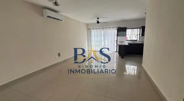Casa en renta en Cumbres Provenza Privada Terra, García — foto 2 de 8
