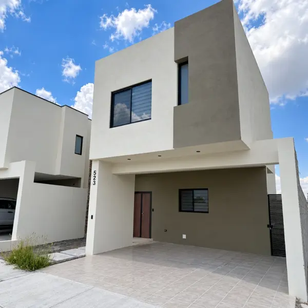 CASA EN RENTA EN ARTEAGA, COAH.