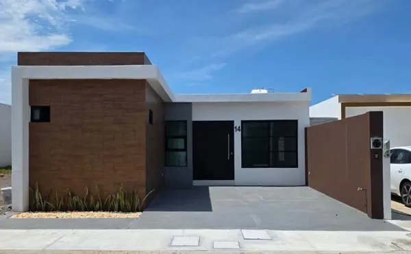 VENDO CASA DE 1 NIVEL EN LA RIVIERA VERACRUZANA CON PANELES SOLARES