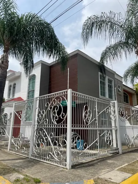 Casa en renta en Residencial San Isidro, Zapopan — foto 3 de 43