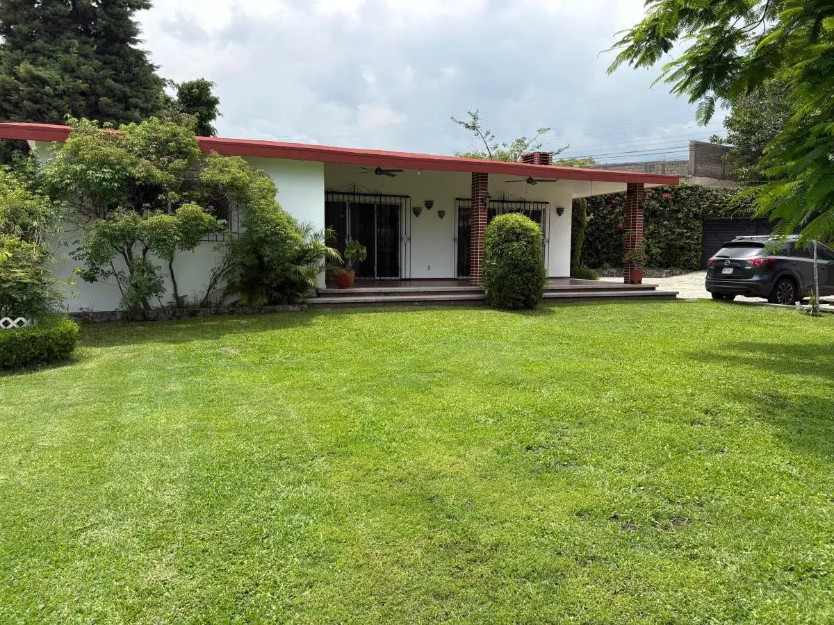 Casa en venta en Maravillas, Cuernavaca — foto 1 de 27