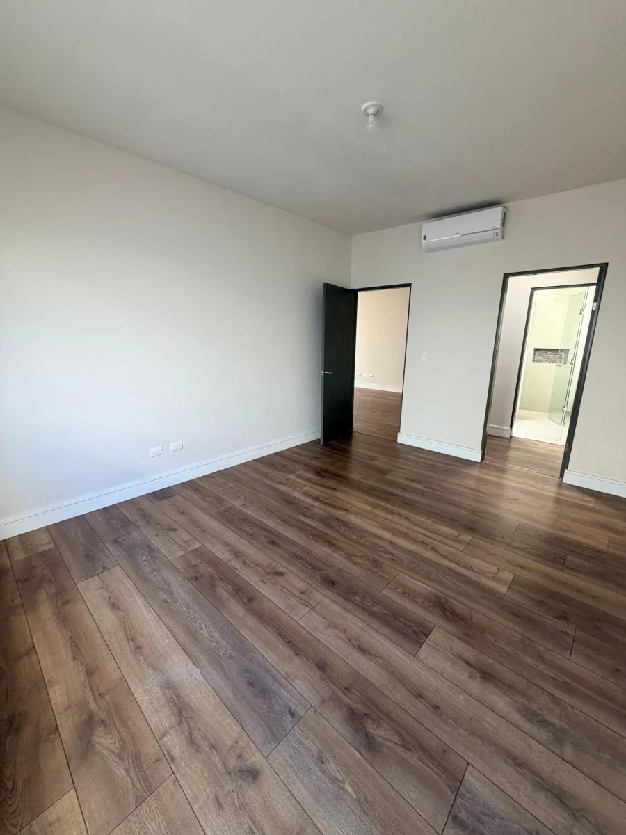 Casa en Renta en El Faisán, Santiago, Nuevo León