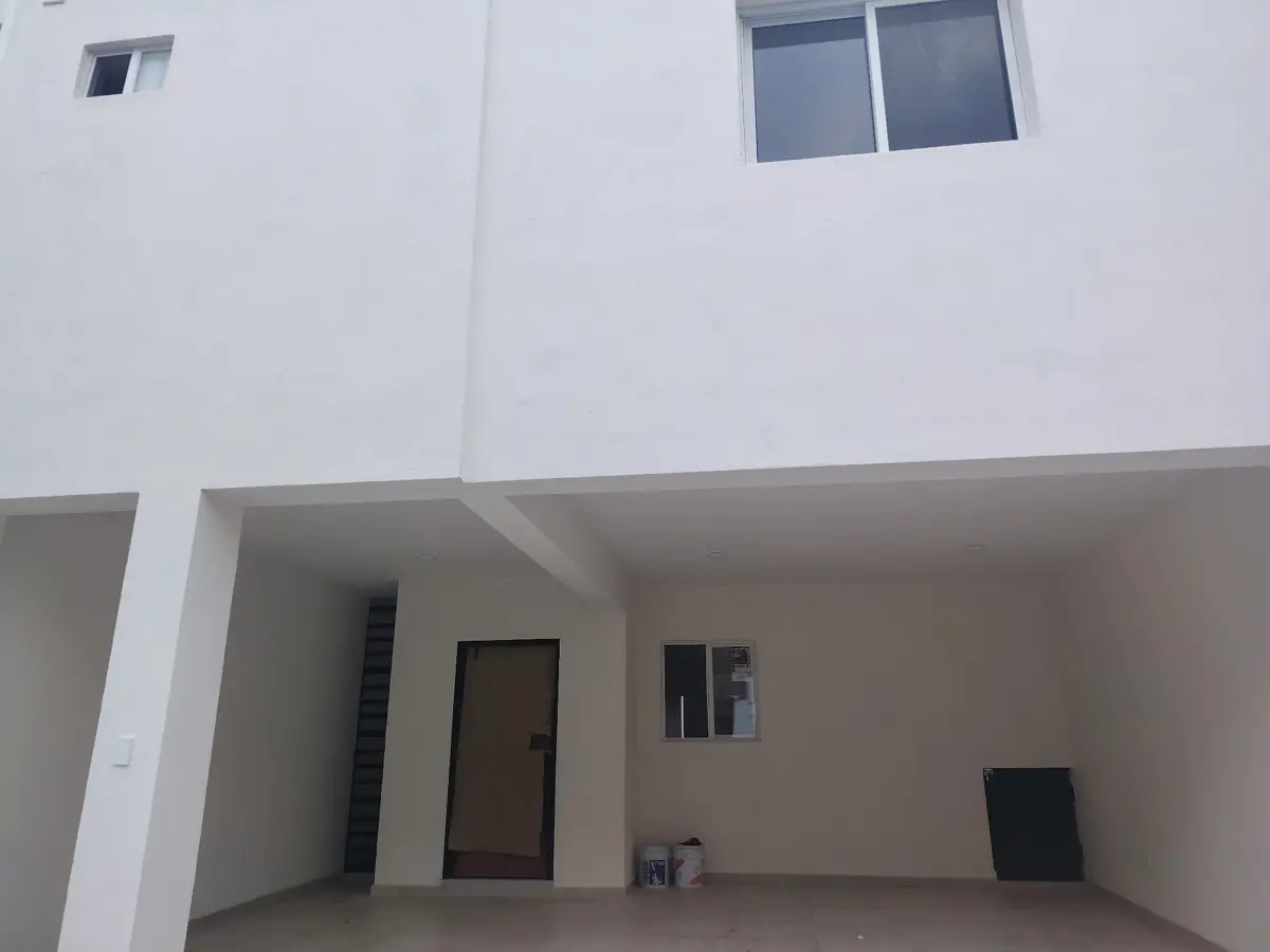 Casa en renta en La Encomienda, General Escobedo — foto 1 de 24