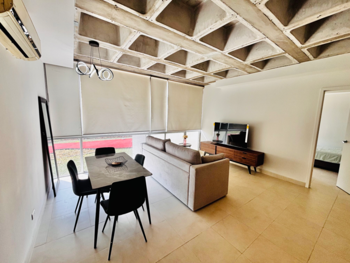 Departamento en Renta en Instituto Tecnológico de Estudios Superiores de Monterrey, Monterrey, Nuevo León