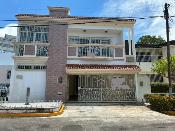 Casa en venta en Prados de Villahermosa, Centro — foto 2 de 52