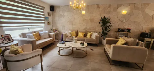Casa en venta con alberca en Bosque Esmeralda