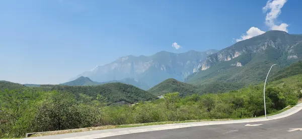 Terreno en venta en Sierra Alta 10 Sector, Monterrey — foto 2 de 11