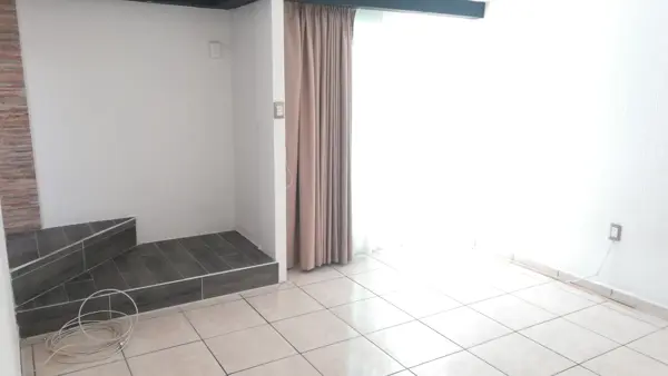 Oficina en renta en Valle Dorado, Tlalnepantla de Baz, México