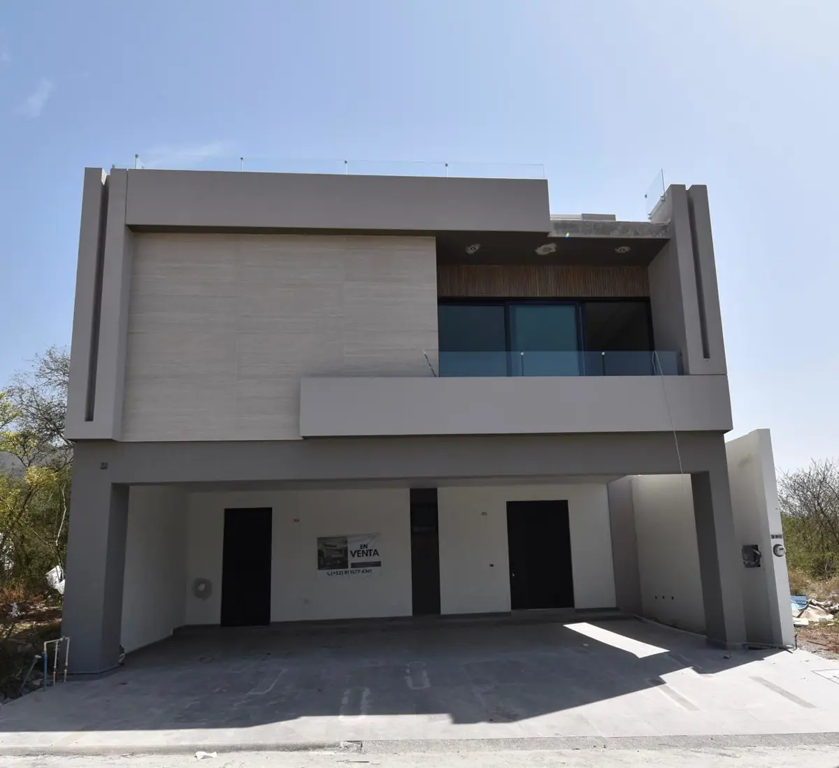 Casa en venta en El Yerbaniz, Santiago — foto 1 de 15