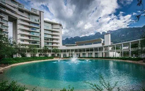 Departamento en venta en Punto Central, San Pedro Garza García — foto 1 de 9