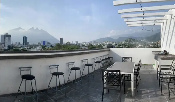 Departamento en Renta en Col. Roma,  Zona TEC  -Monterrey, N. L.
