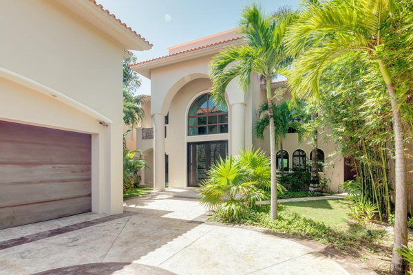 Casa en venta en Puerto Aventuras, Playa del Carmen — foto 2 de 11