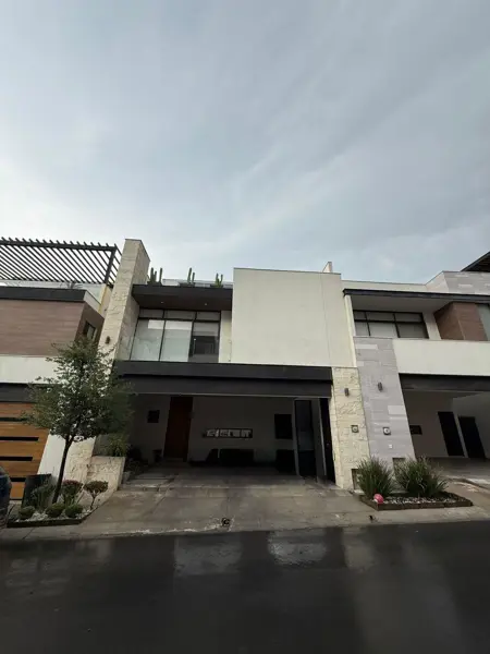 Casa en renta en Fraccionamiento Península, García — foto 2 de 39