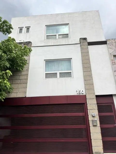 Casa en renta en Brisas de Valle Alto, Monterrey — foto 1 de 16