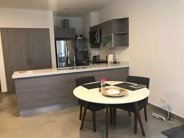 Departamento en  Tulé (Cerca de la UDEM)