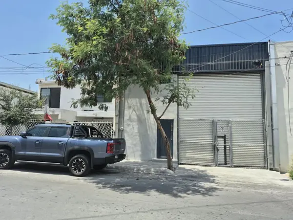 Bodega en Renta en Plutarco Elias Calles, Monterrey, N. L.