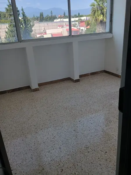 RENTA en el miraval oficina en edificio