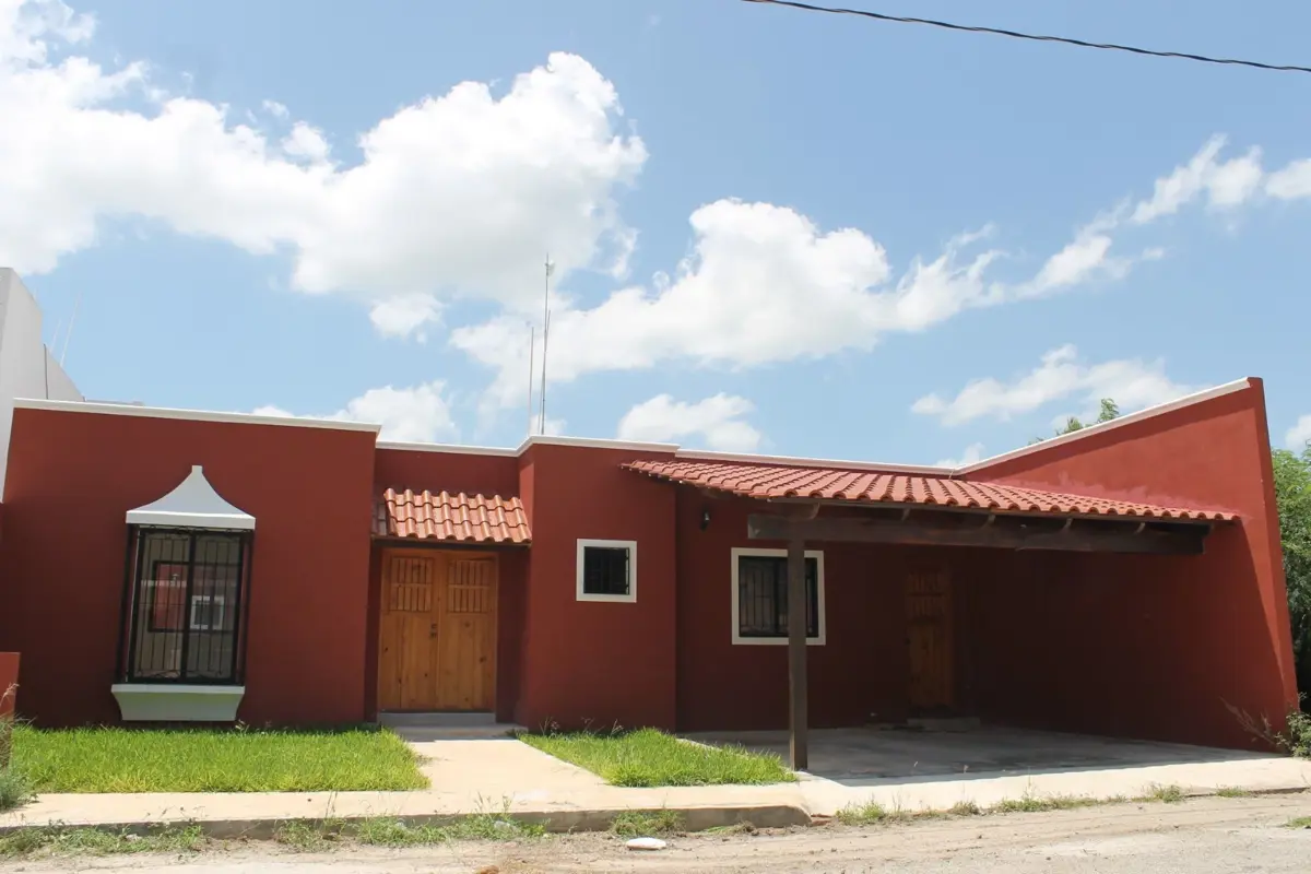 Casa en renta en Chichi Suarez, Mérida — foto 1 de 12