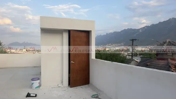 Casa en venta en Jose Lopez Portillo, Santa Catarina — foto 2 de 17