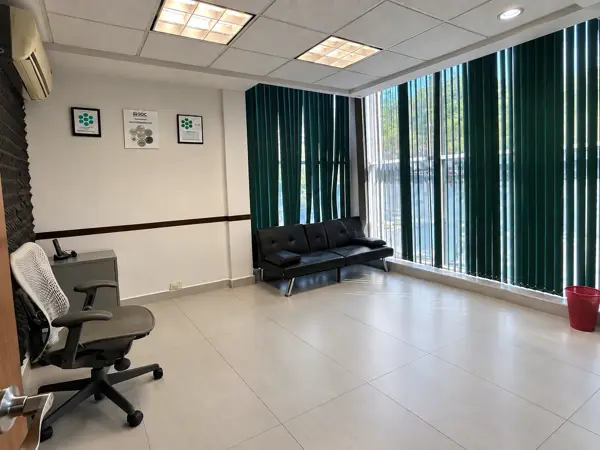 Oficina en renta en Las Torres, Monterrey — foto 3 de 10